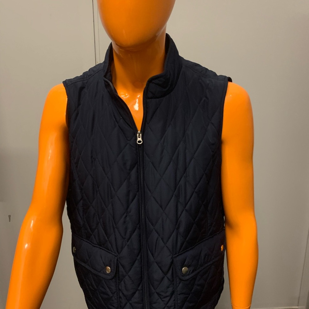SALE🍁2/$12Stylish Navy Vest
